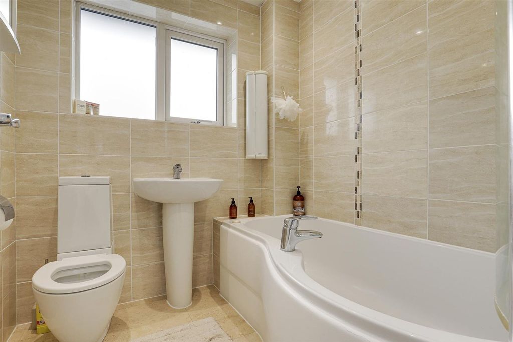 Additional image 20 of 4 bed detached house for saleCheriton Drive, Ilkeston DE7