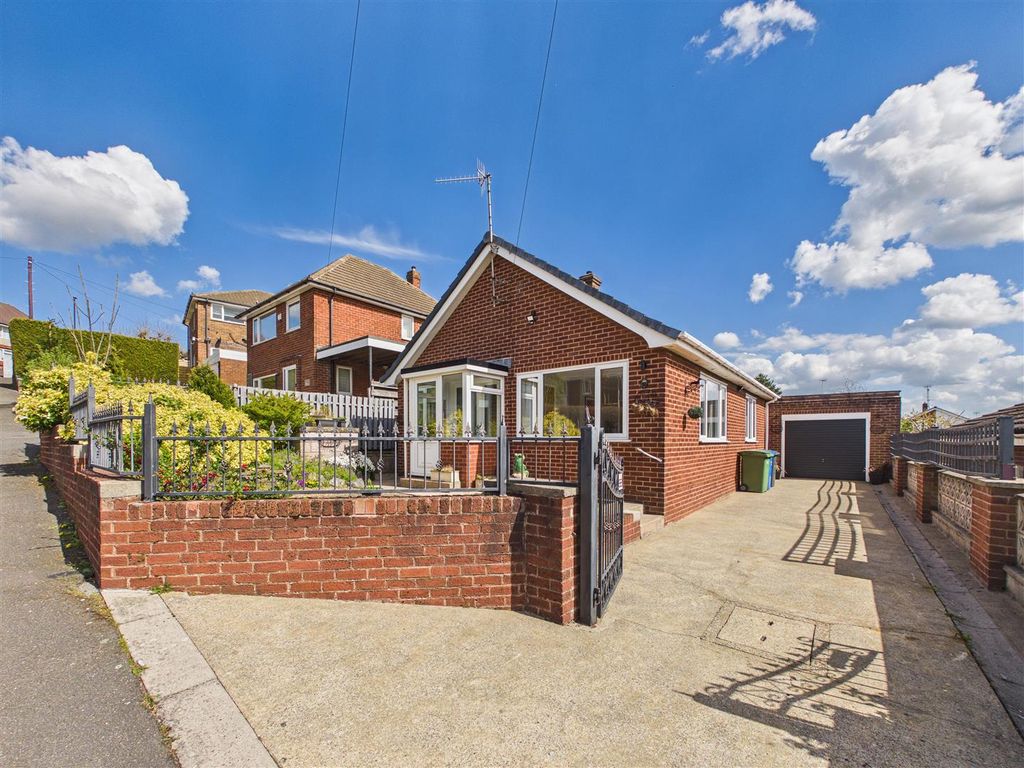 Property photo 1 of 26 Cam05476G0-Pr0174-Still021.Jpg