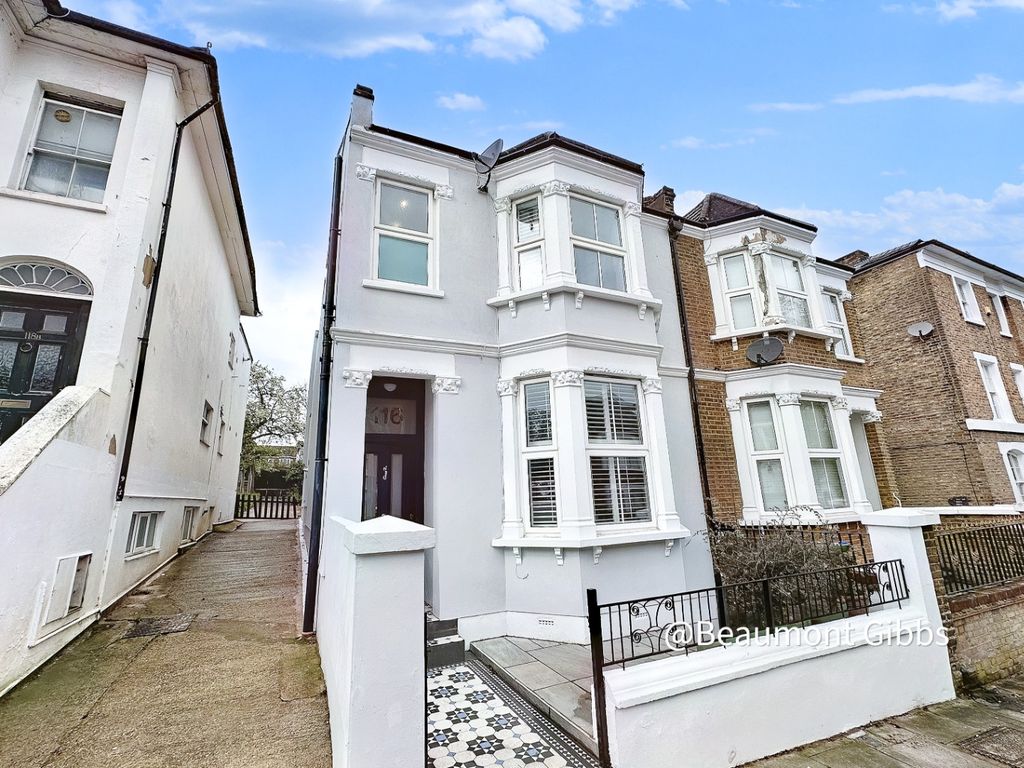 Property photo 1 of 27 2254383