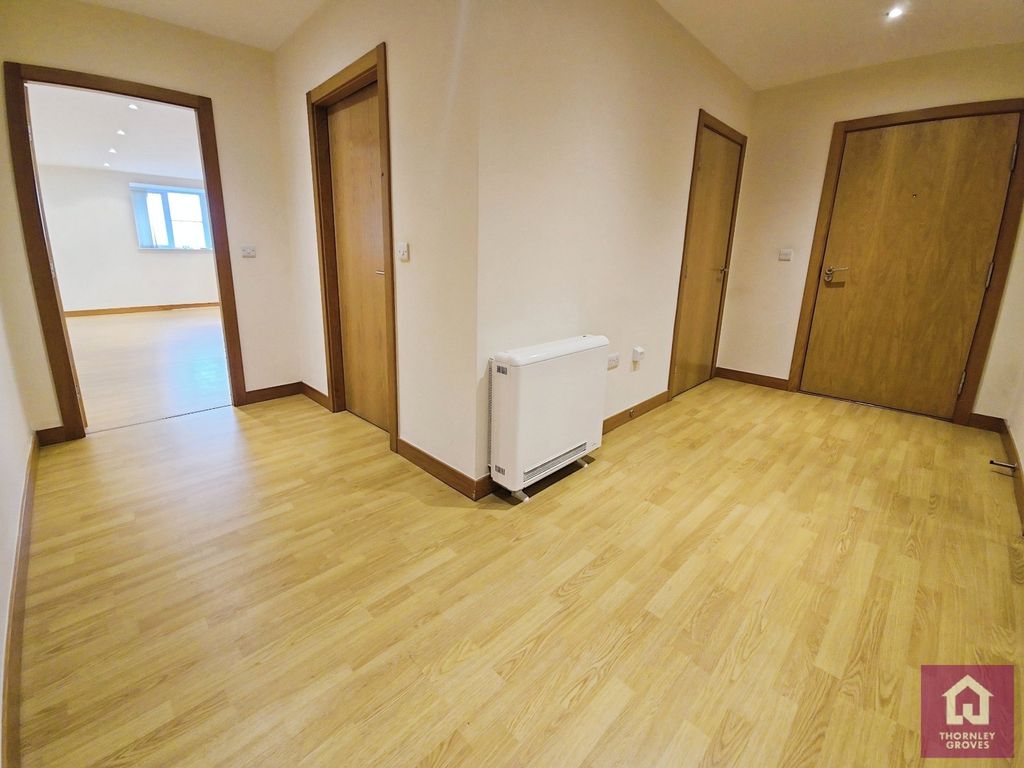 Property photo 2 of 12 Picture No. 02