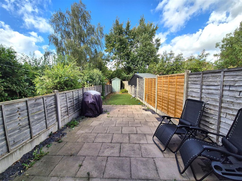 Property photo 3 of 12