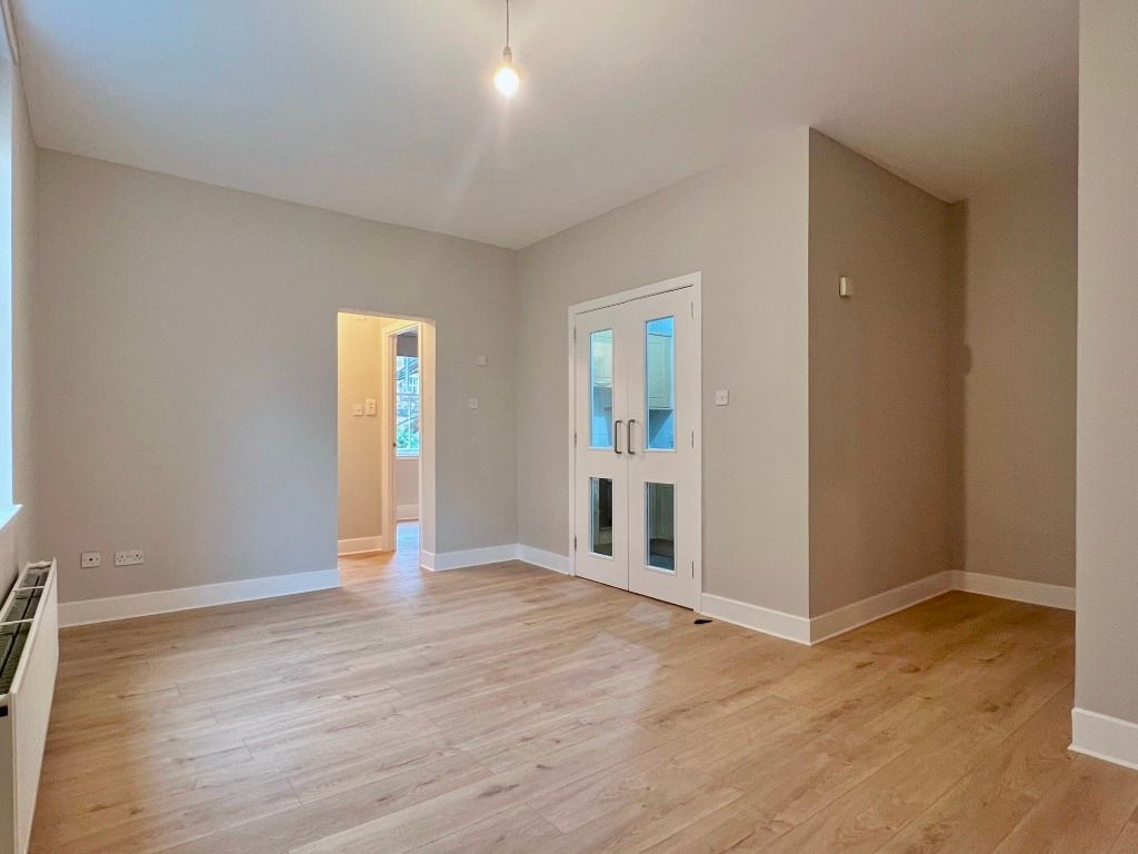 Property photo 1 of 11 Photo 1