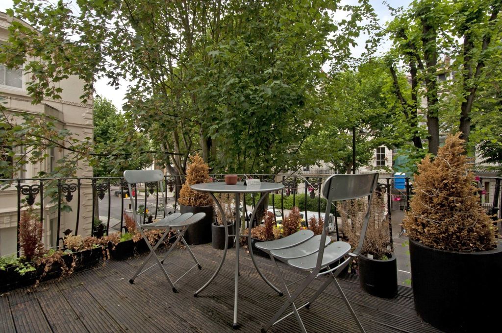 Property photo 3 of 7 Picture No. 07