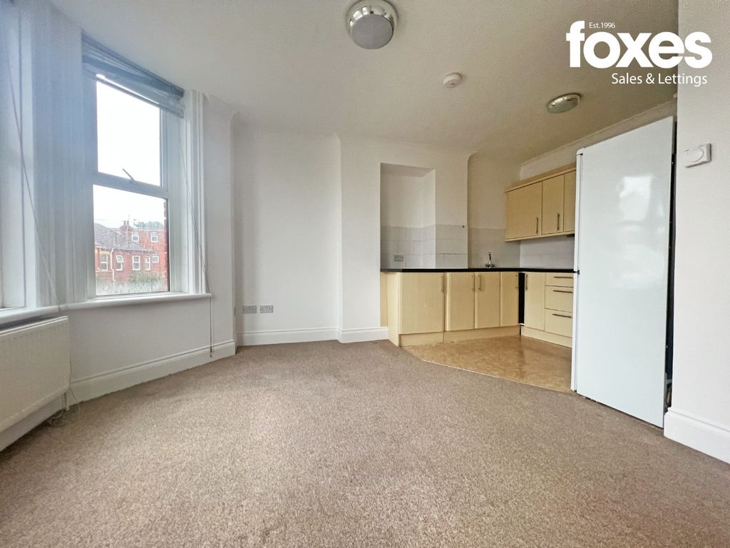 Property photo 2 of 7 2650722