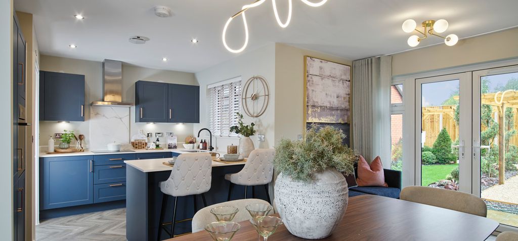 Property photo 3 of 17 Showhome