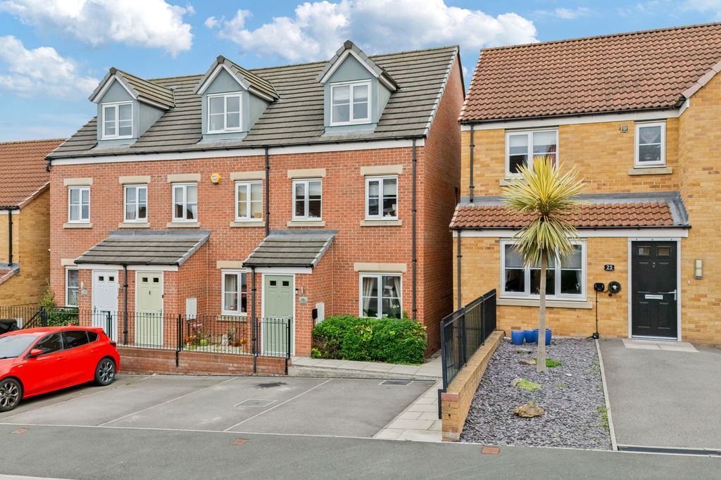 Property photo 1 of 21