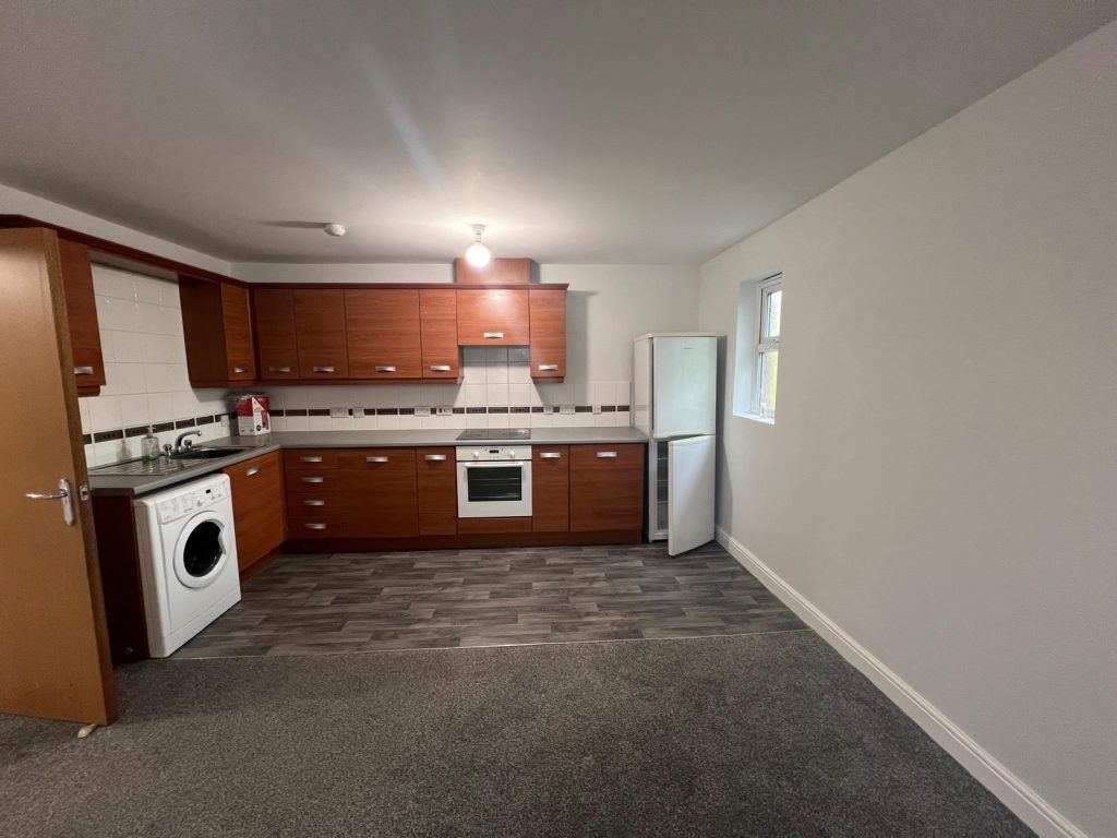 Property photo 2 of 11 Photo-2024-10-17-10-31-26 (13)