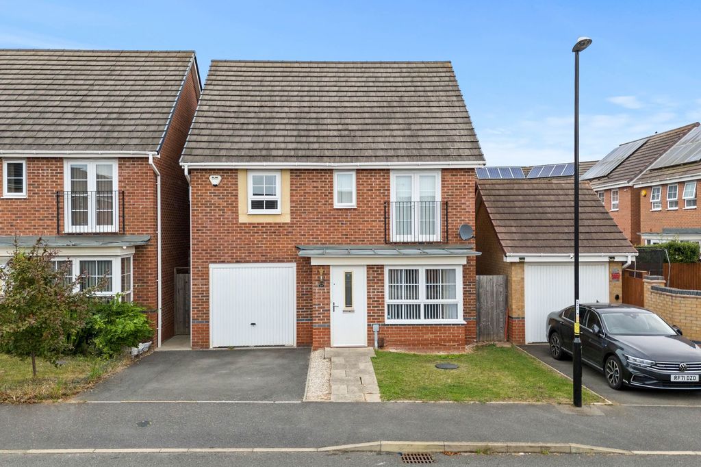 Property photo 1 of 23