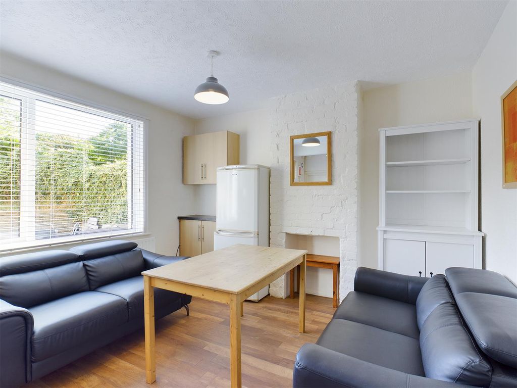 Property photo 2 of 11 Cam00771P1-Pr0108-Still07.Jpg