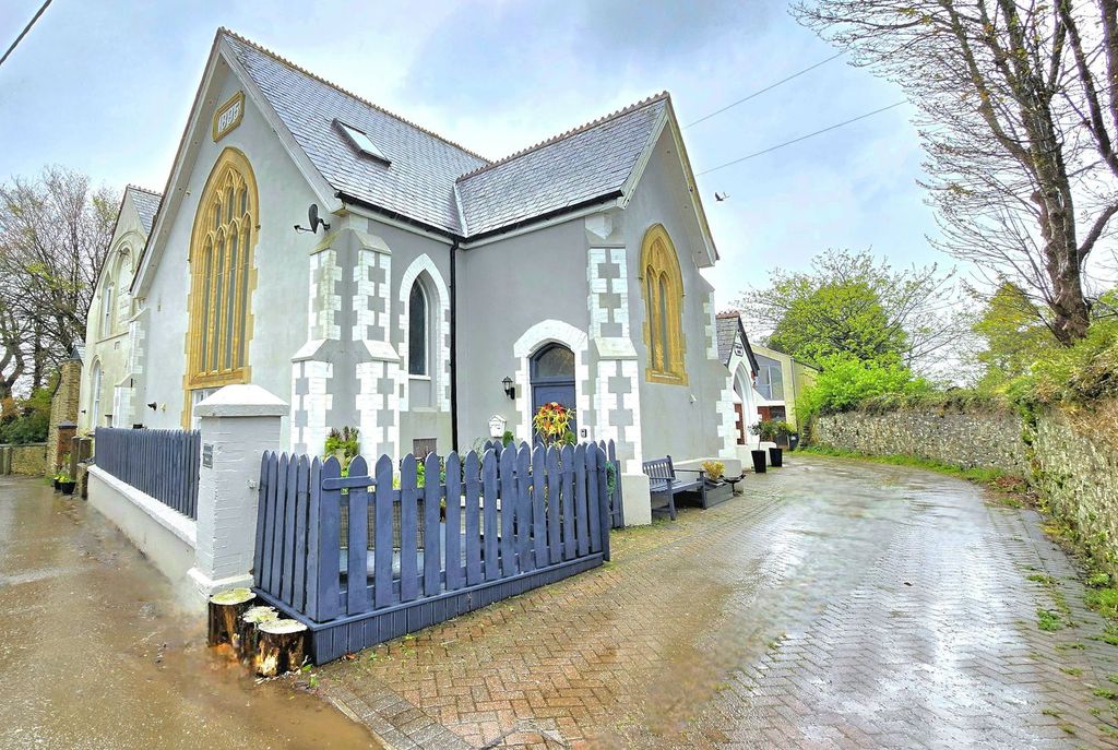 Property photo 1 of 27