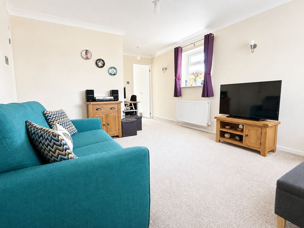 Property photo 3 of 14 Img_0204