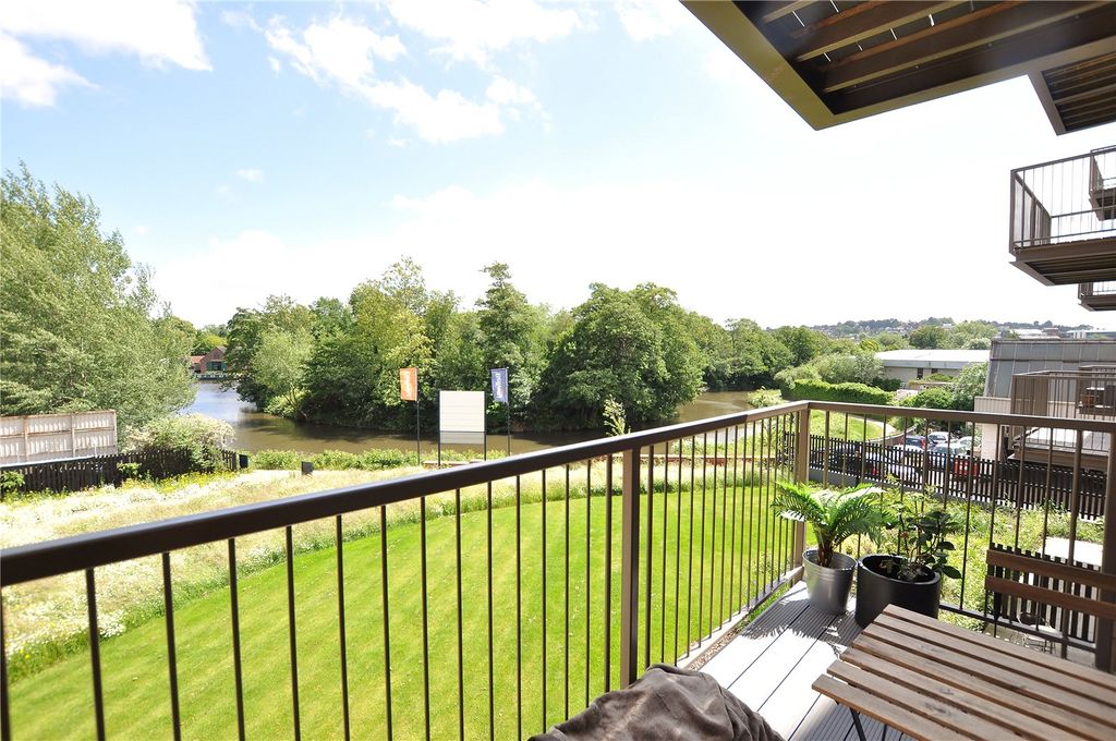 Property photo 2 of 14 Picture No. 05