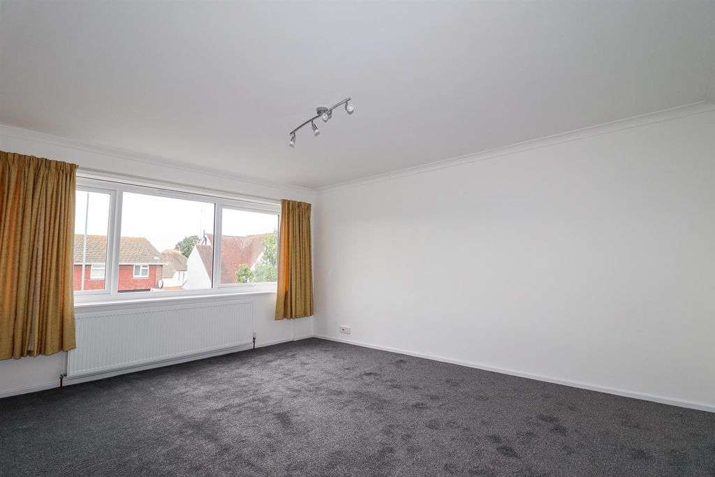 Property photo 2 of 11 Img_9475.Jpg