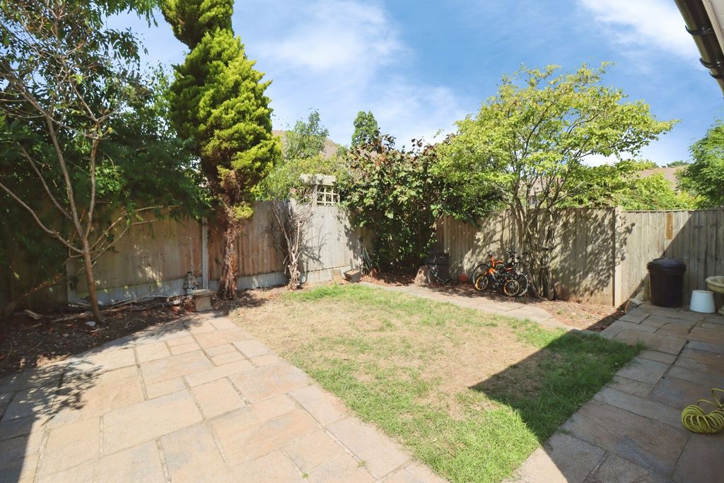 Property photo 3 of 20 Pbox-Img.Jpg