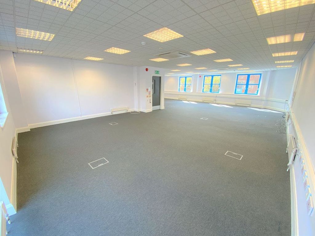 Property photo 3 of 10 Unit 2 Canal Court 3.Jpg