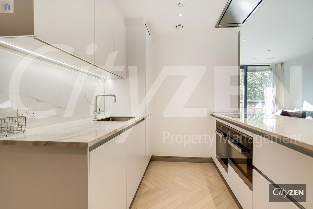 Property photo 2 of 14 Kitchen (Similar Flat & Furniture)