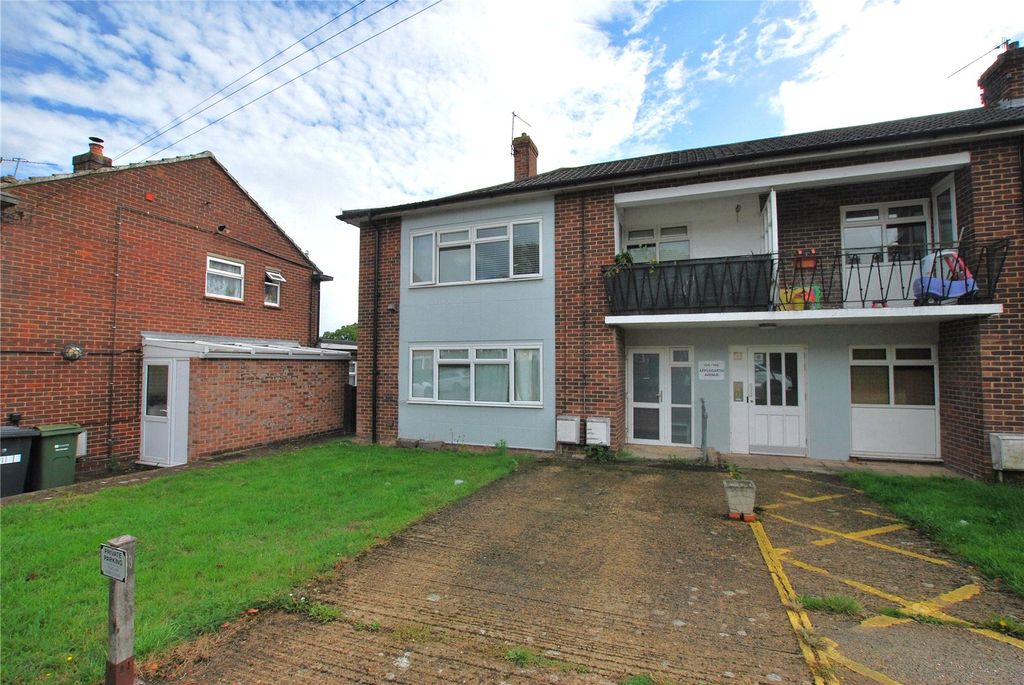 Property photo 3 of 6 Picture No. 16