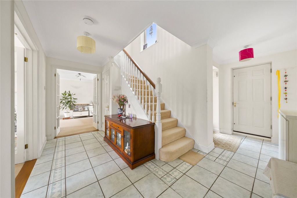 Property photo 3 of 16 Picture No. 19