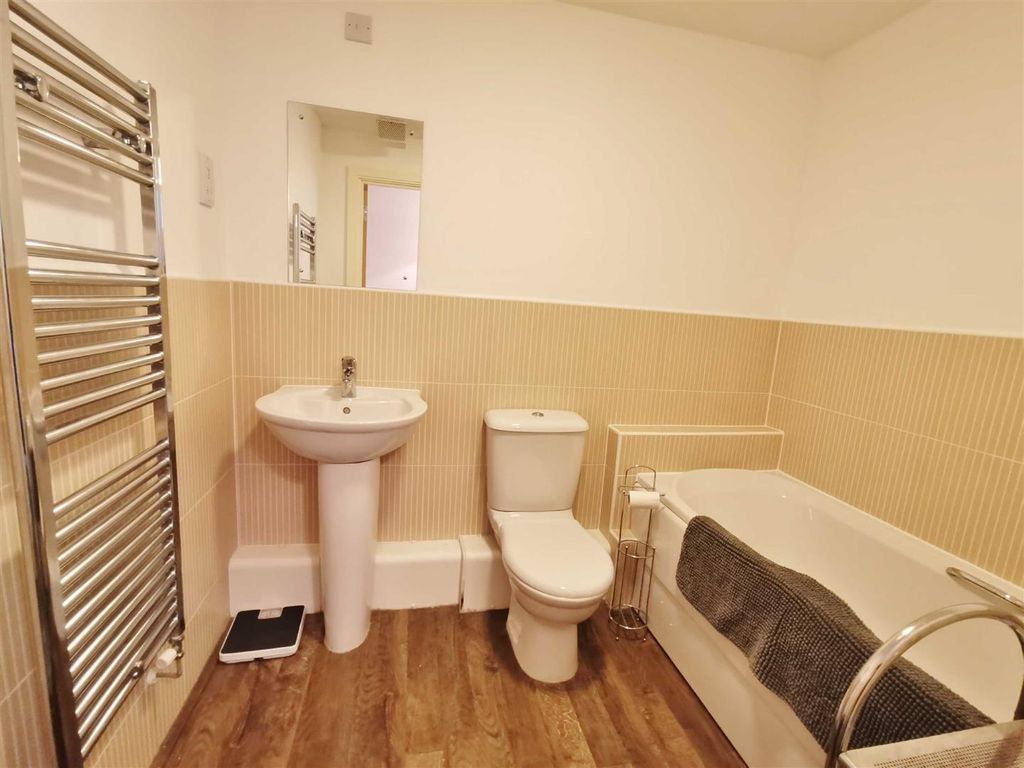 Additional image 6 of 2 bed flat for saleSt Stephens Court, Marina, Swansea SA1