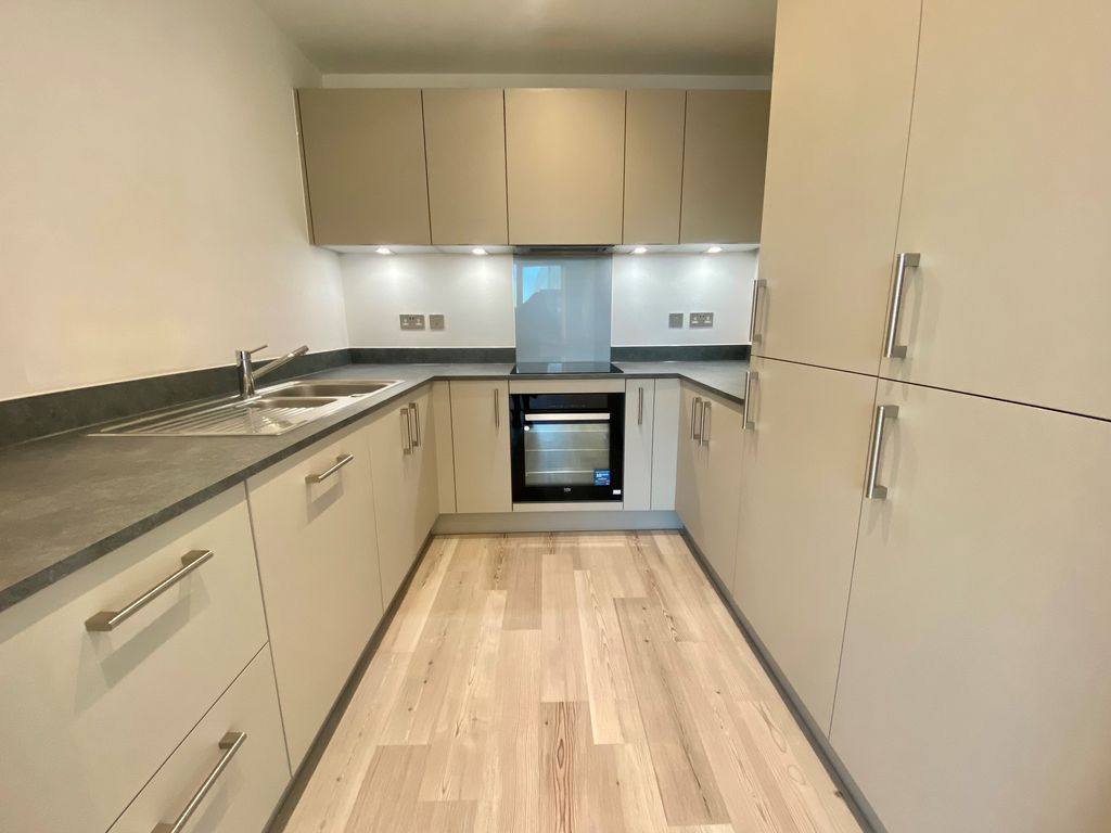 Property photo 2 of 7 Photo 4