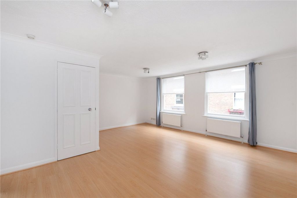 Property photo 1 of 7 Picture No. 04