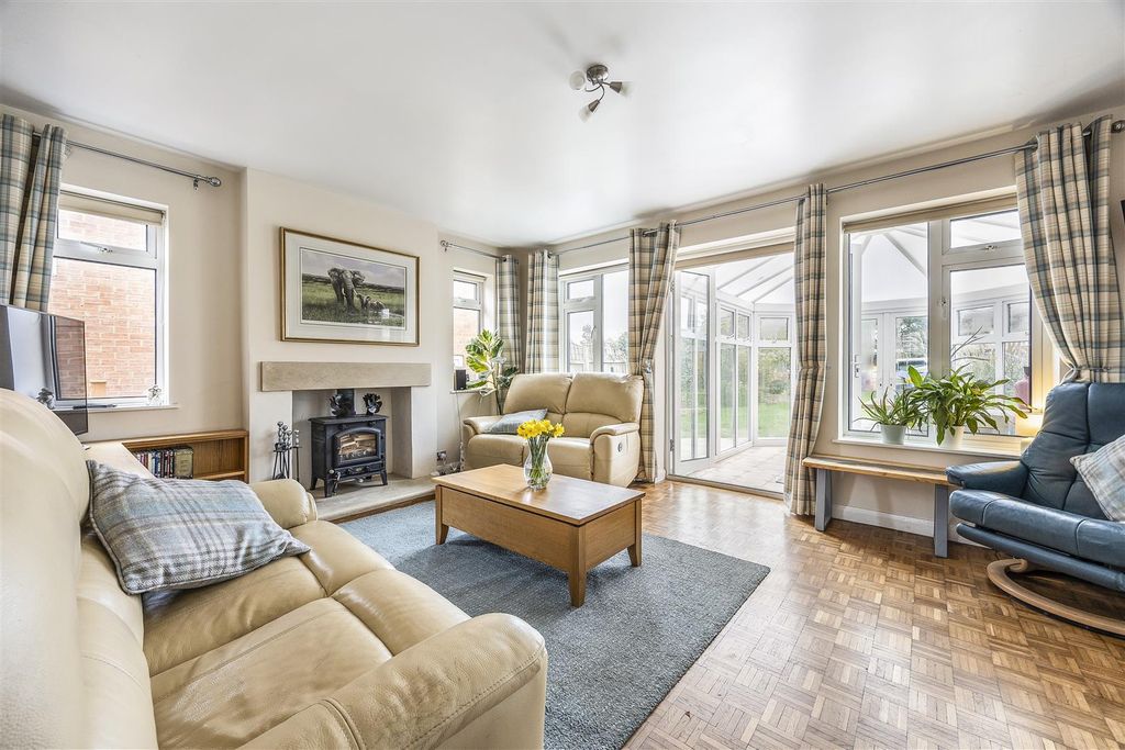 Property photo 3 of 16 Reception Room