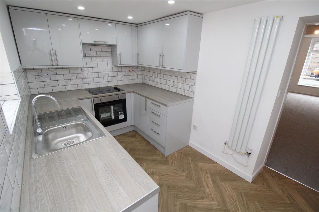 Property photo 3 of 16 Img_6463.Jpg