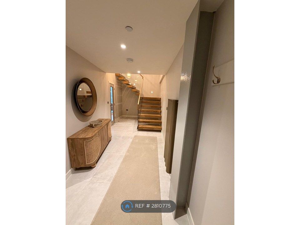 Property photo 1 of 29
