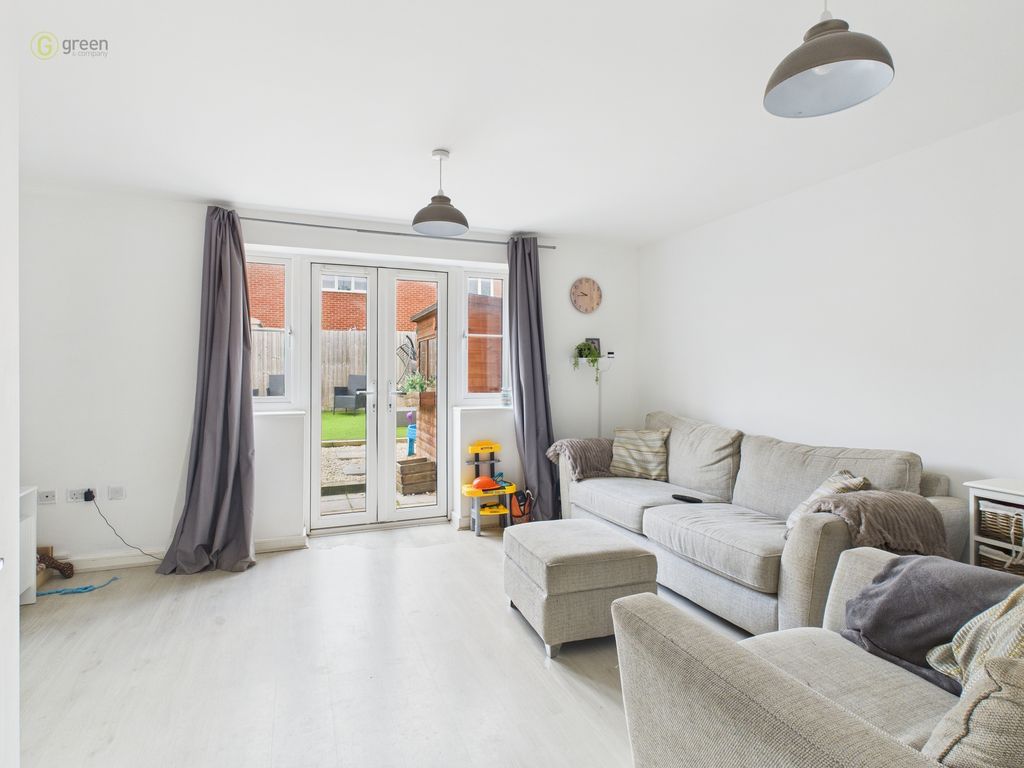 Property photo 2 of 22