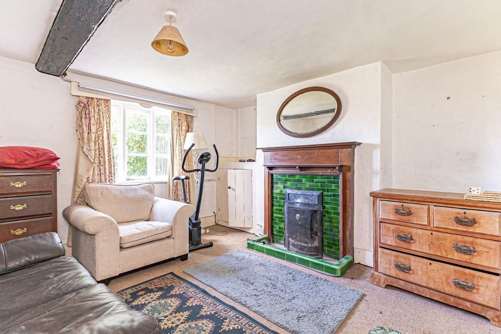 Property photo 3 of 12