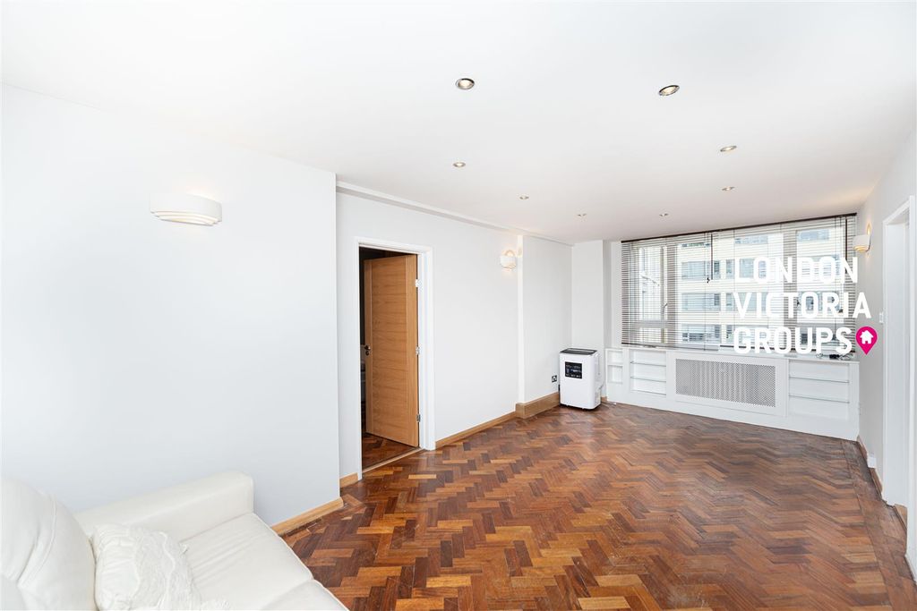 Property photo 3 of 28 1-6952.Jpg