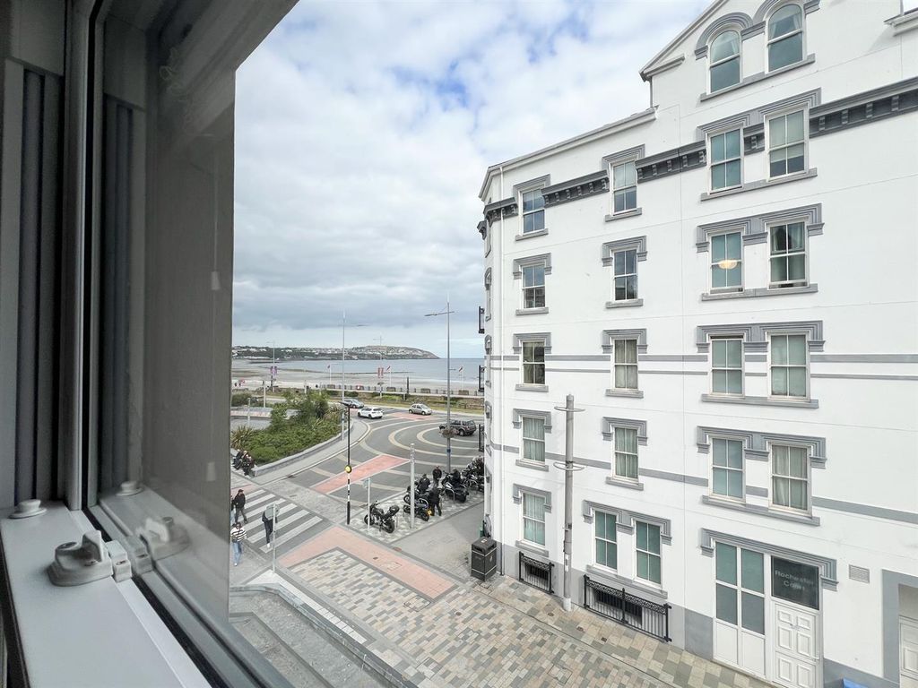 Additional image 13 of 3 bed flat to rentFlat 3, Samuel Webbs, Marina Road, Douglas IM1