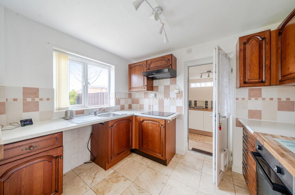 Property photo 2 of 17 1257600 (4)