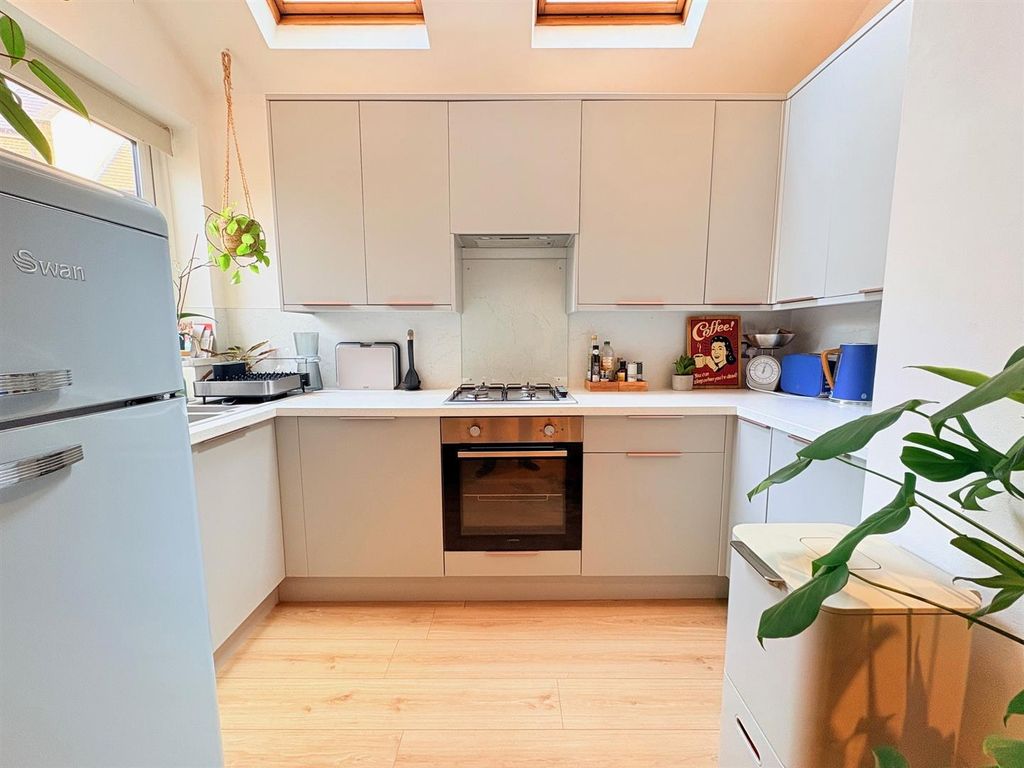 Property photo 3 of 13 2.Jpg