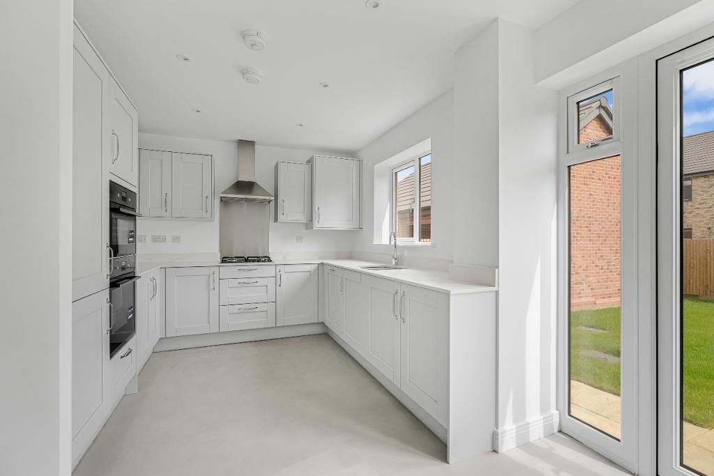 Property photo 3 of 11 Photo 3