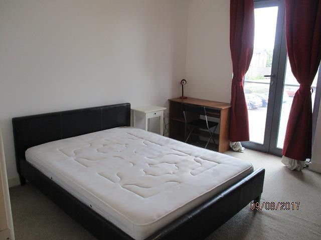 Property photo 3 of 7 (Main)