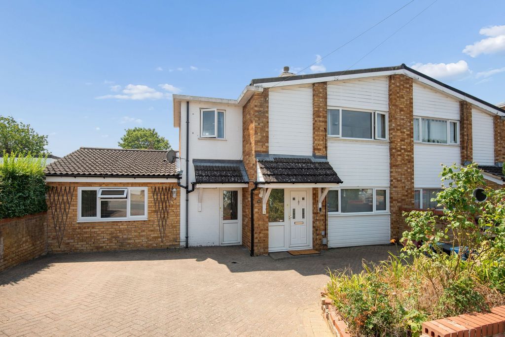 Property photo 1 of 23