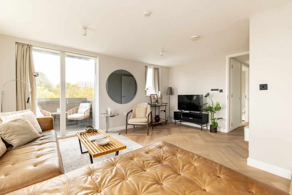 Property photo 3 of 22 22