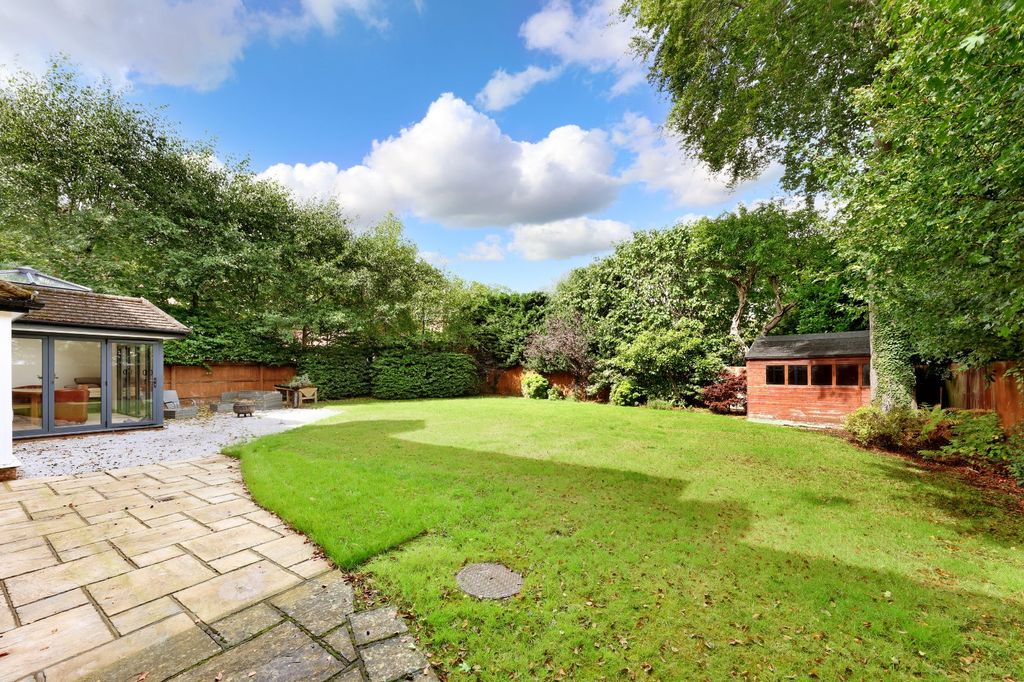 Property photo 3 of 22 Picture No. 05