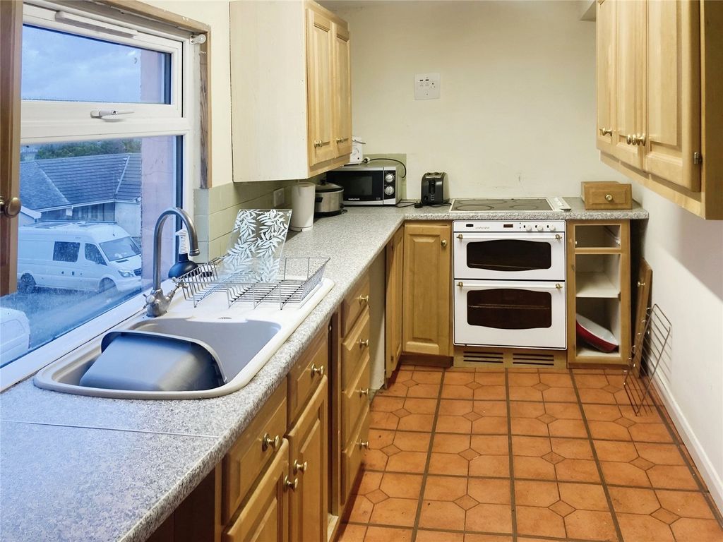 Property photo 3 of 8 Picture No. 04