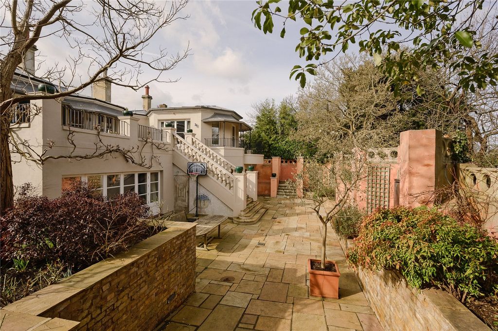 Property photo 1 of 17 Picture No. 06