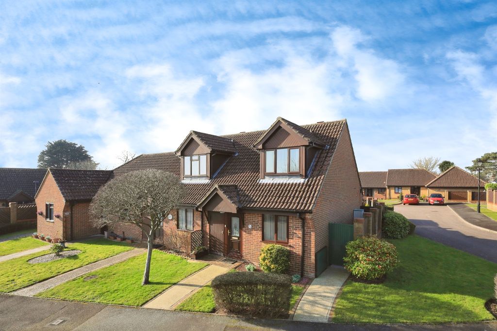 Property photo 2 of 18