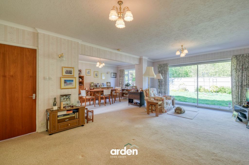 Property photo 2 of 15