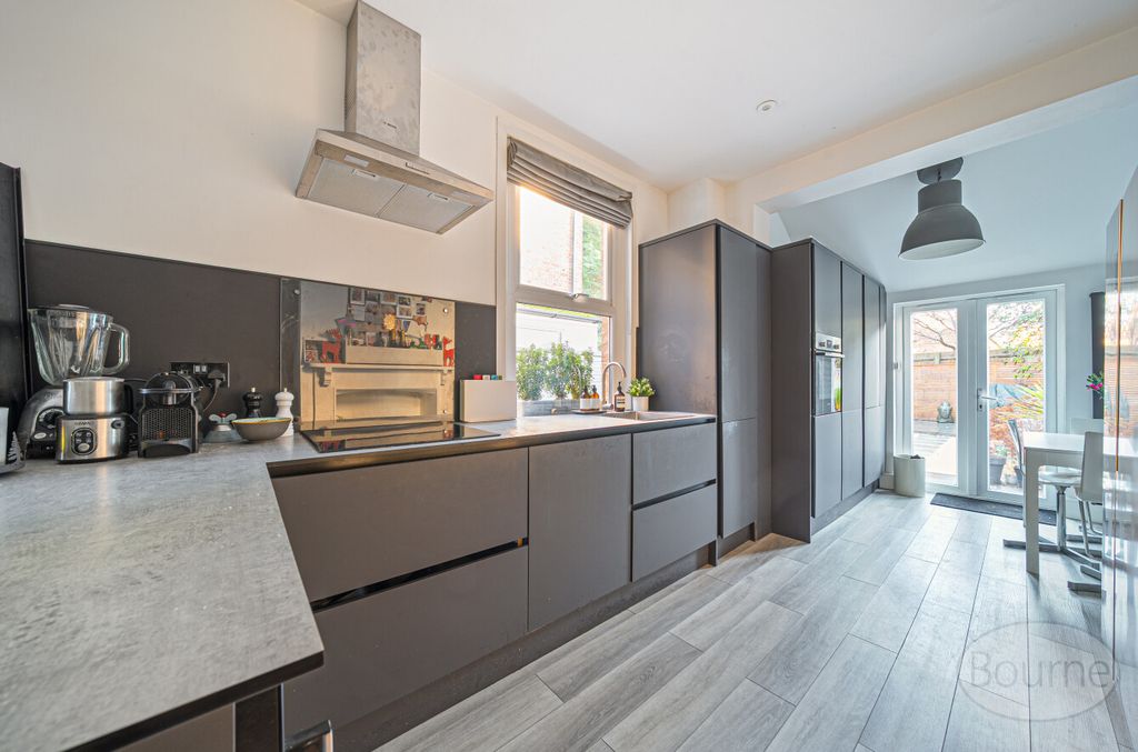 Property photo 3 of 19 17A345B3-Ab6E-435...