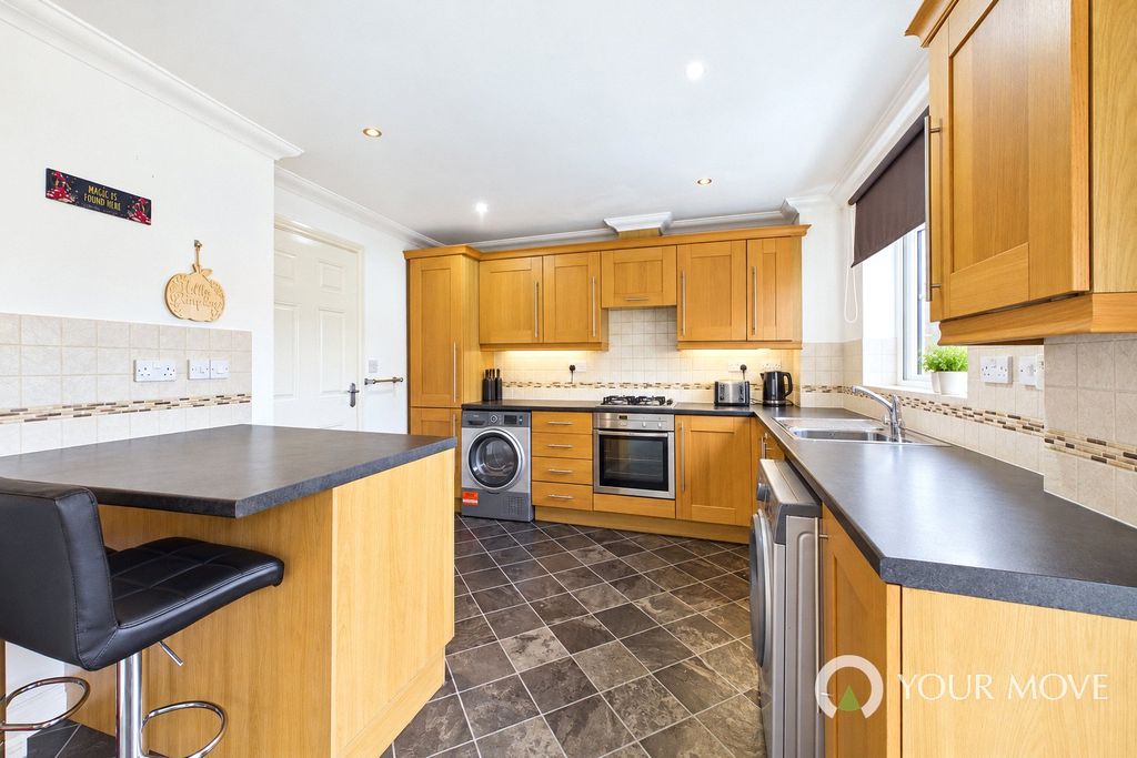 Property photo 2 of 13 Picture No. 02