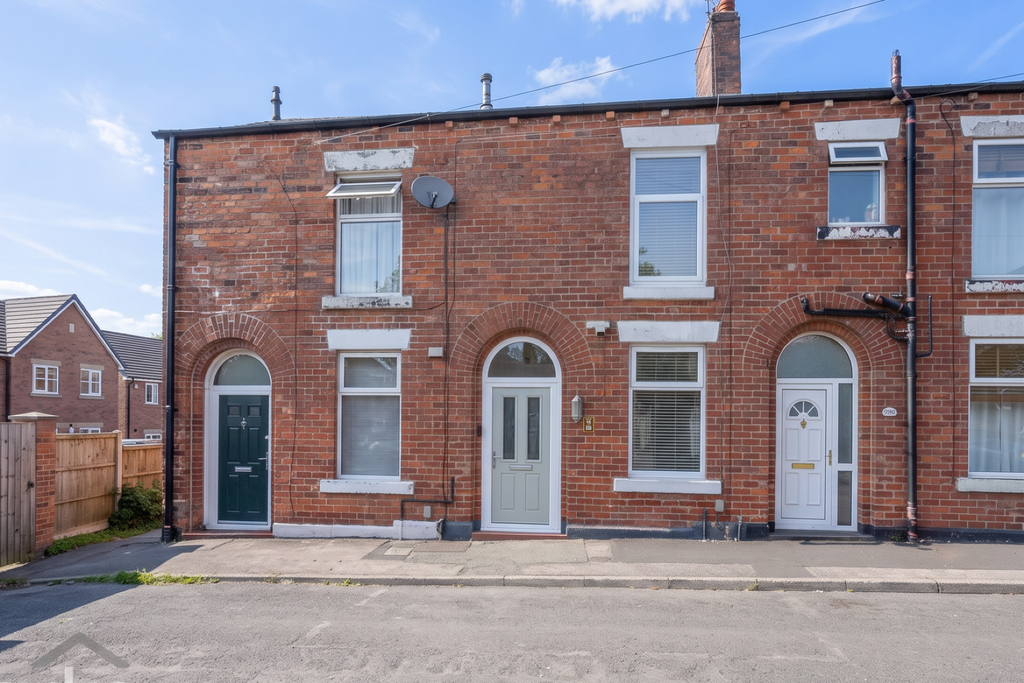 Property photo 1 of 30