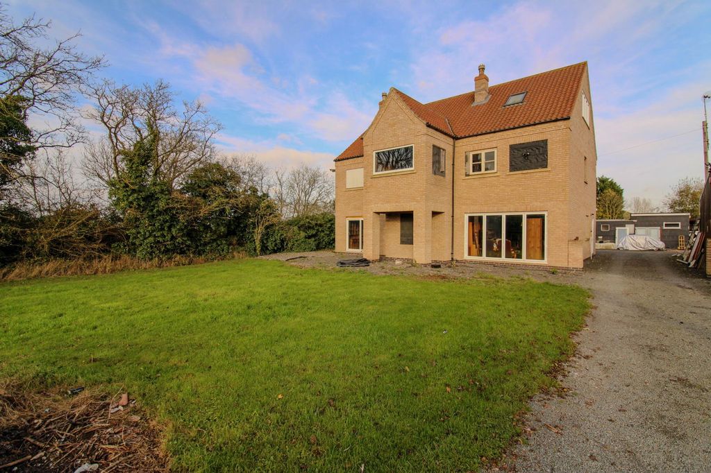 Property photo 2 of 4