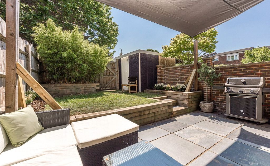Property photo 2 of 14 Picture No. 08