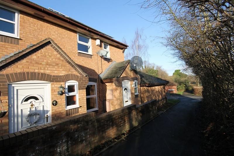 Property photo 1 of 9 A Nicely Presented Three Bedroom Family Home - £1225Pcm
