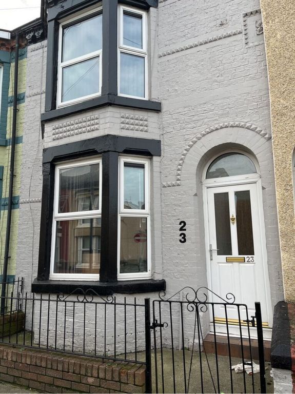 Property photo 1 of 10